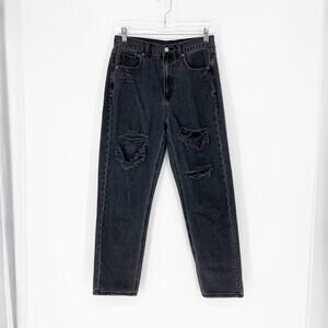 American Eagle Ripped Mom Jean Size 6